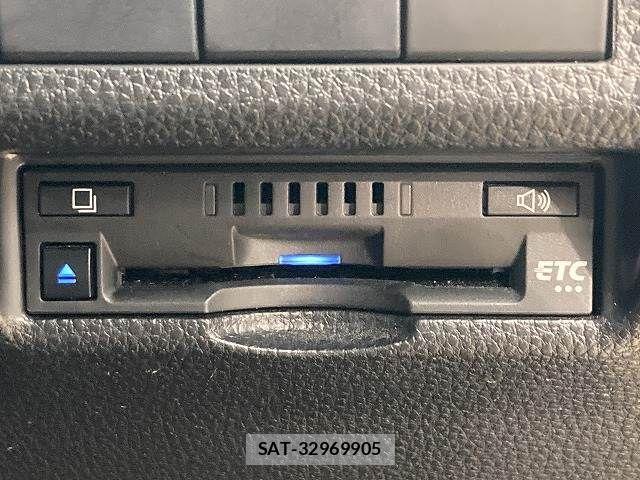 Toyota RAV4 2020-12 7224106-6