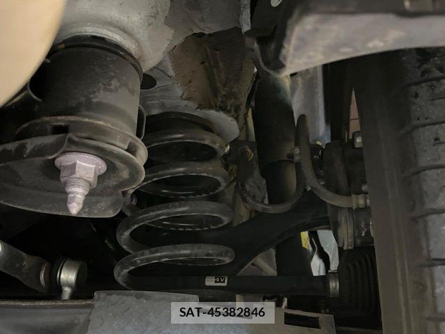 Toyota RAV4 2020-06 7224092-19