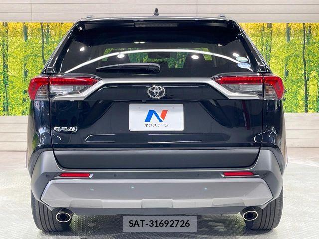 Toyota RAV4 2021-01 7224111-14