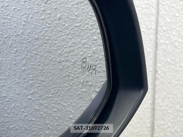 Toyota RAV4 2021-01 7224111-4