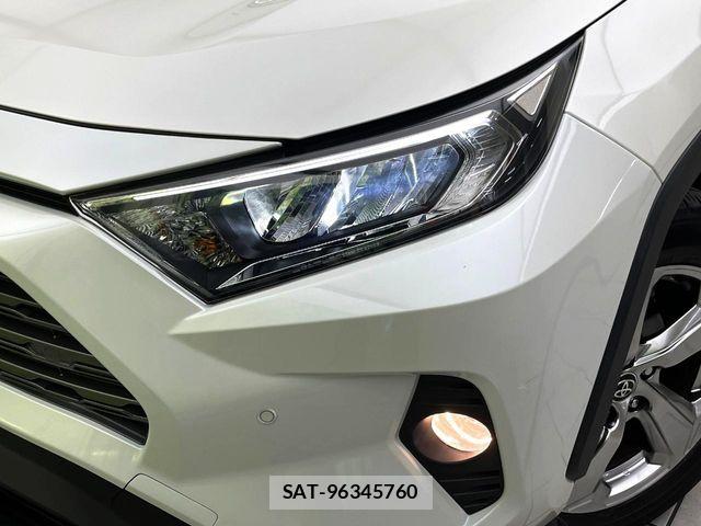 Toyota RAV4 2021-04 7224117-11