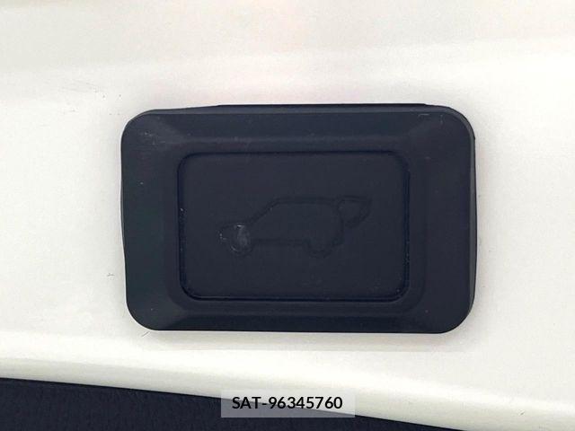 Toyota RAV4 2021-04 7224117-6