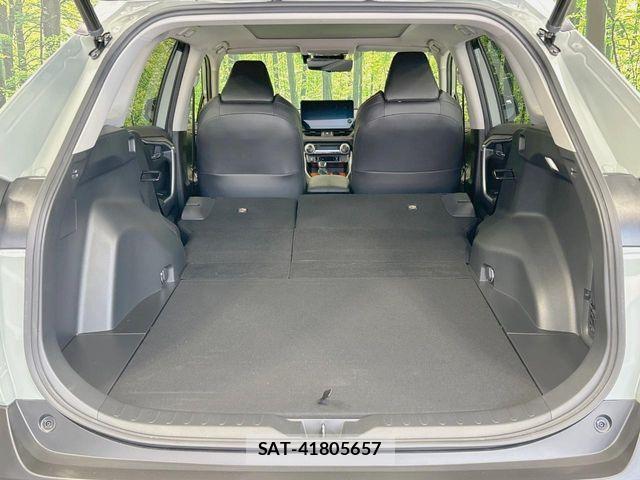 Toyota RAV4 2023-08 7224136-9