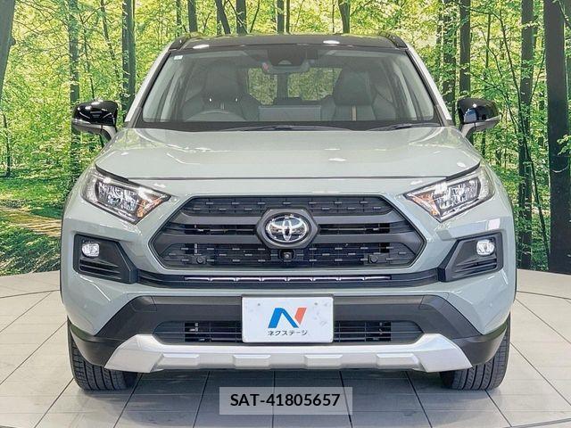 Toyota RAV4 2023-08 7224136-13