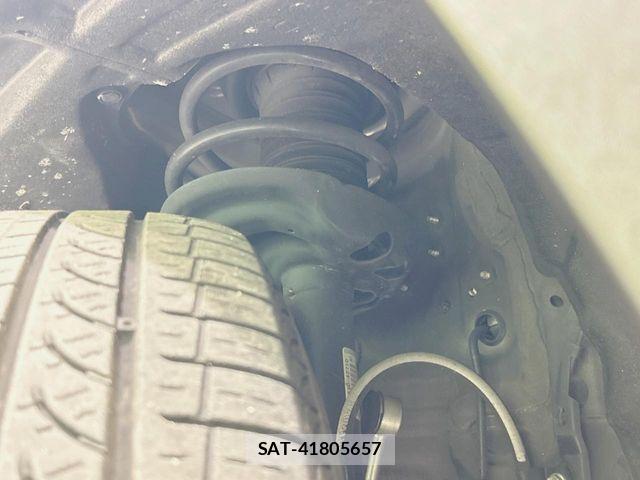 Toyota RAV4 2023-08 7224136-19