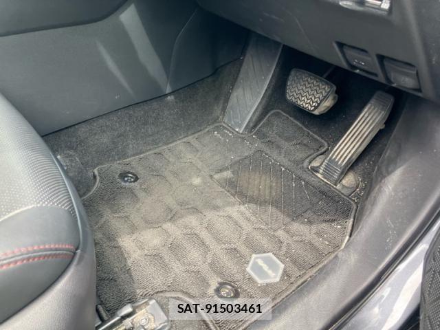 Toyota RAV4 2022-02 7224129-10