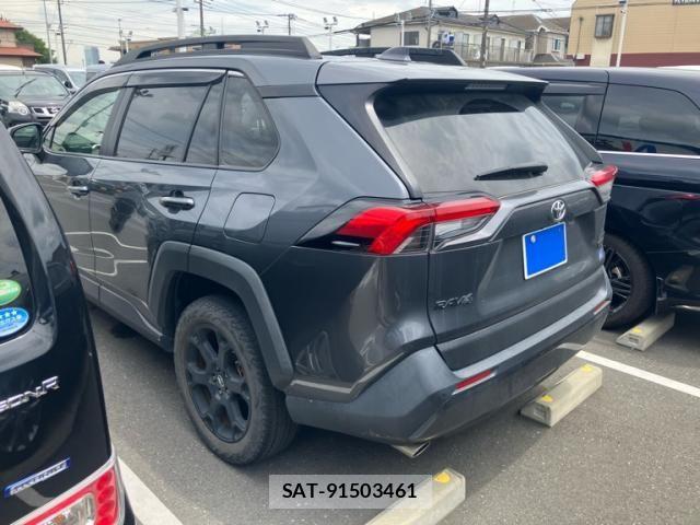 Toyota RAV4 2022-02 7224129-3