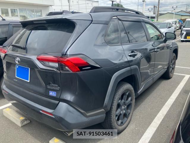 Toyota RAV4 2022-02 7224129-4