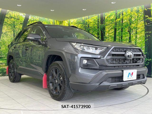 Toyota RAV4 2024-04 7224144-15