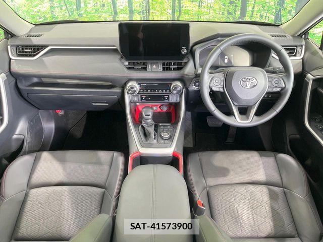 Toyota RAV4 2024-04 7224144-1