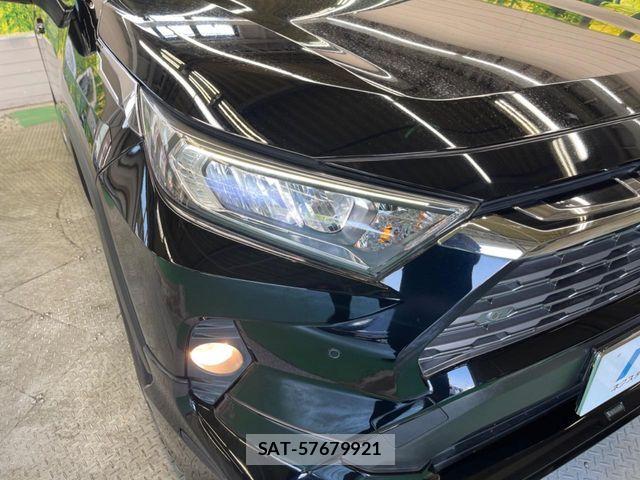Toyota RAV4 2020-01 7224079-11