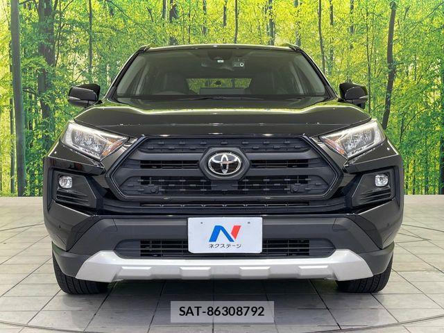 Toyota RAV4 2023-02 7224134-13