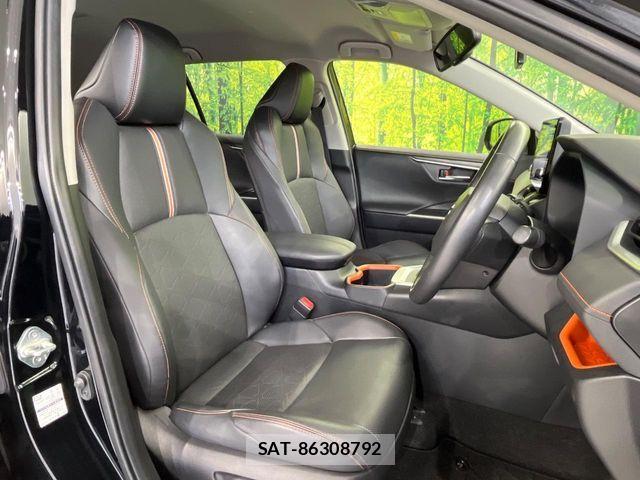 Toyota RAV4 2023-02 7224134-7