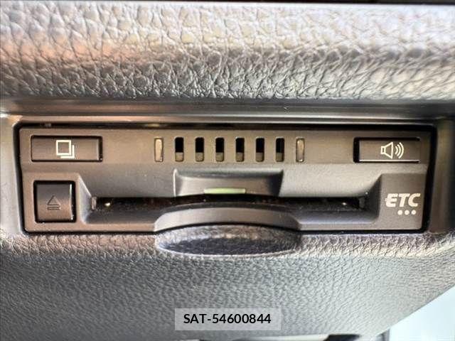 Toyota RAV4 2020-09 7217377-6