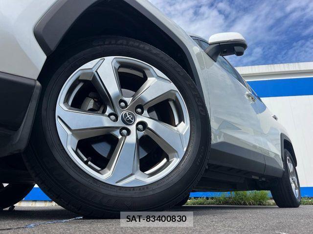 Toyota RAV4 2019-05 7218482-13
