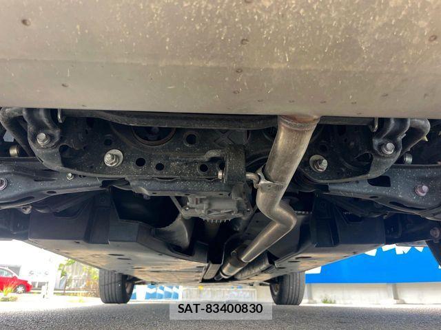 Toyota RAV4 2019-05 7218482-19