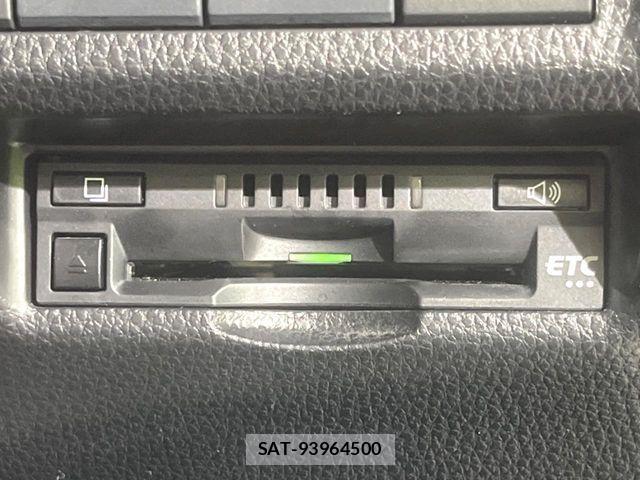 Toyota RAV4 2019-05 7224065-6
