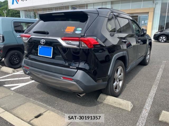 Toyota RAV4 2020-02 7224083-11