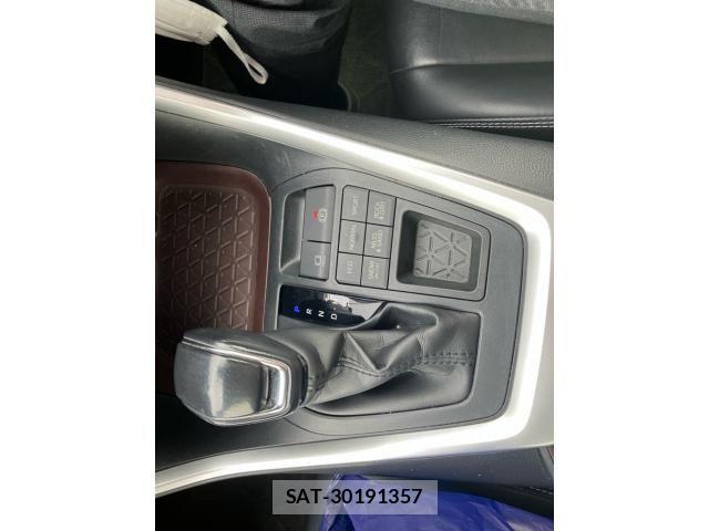 Toyota RAV4 2020-02 7224083-17