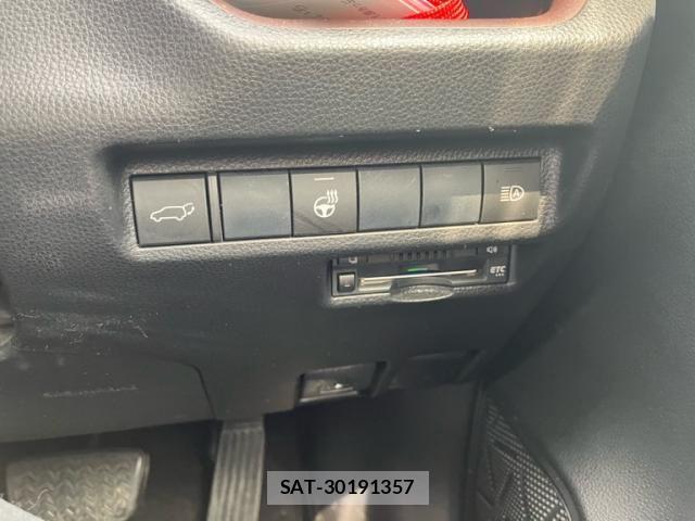 Toyota RAV4 2020-02 7224083-19