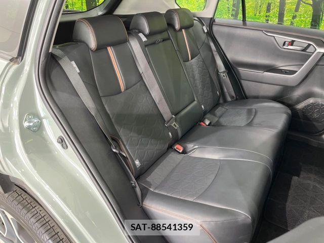 Toyota RAV4 2021-03 7224109-9