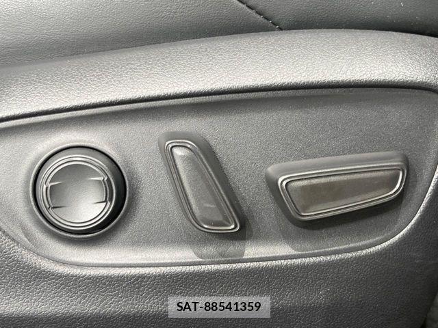 Toyota RAV4 2021-03 7224109-7