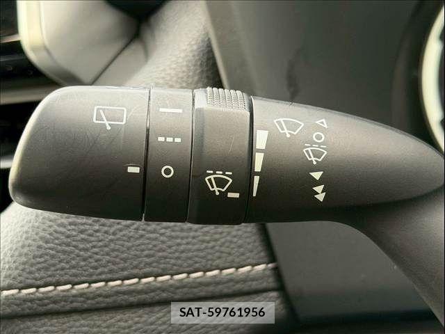 Toyota RAV4 2020-02 7224087-17