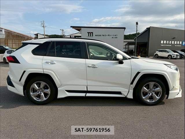 Toyota RAV4 2020-02 7224087-5