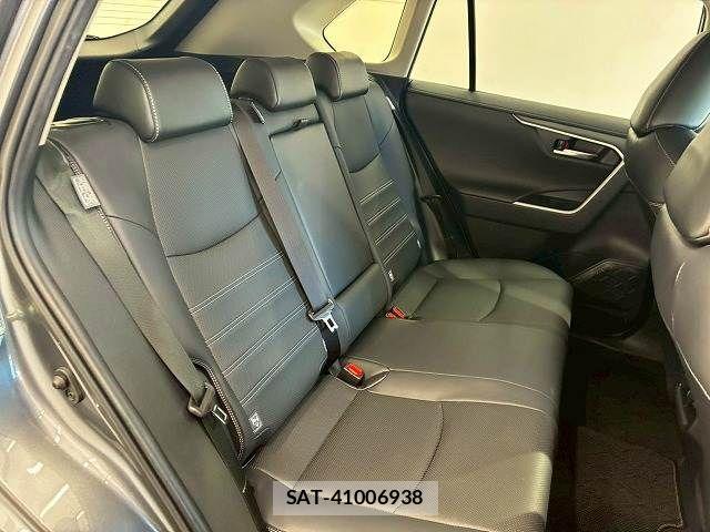 Toyota RAV4 2022-09 7224128-10