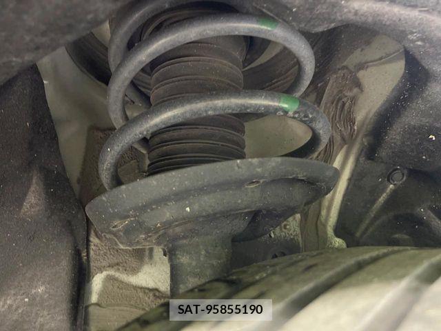 Toyota RAV4 2023-08 7224141-19