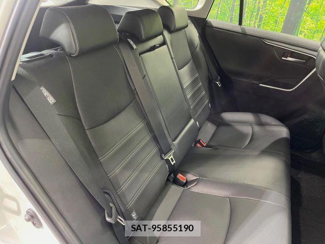 Toyota RAV4 2023-08 7224141-8