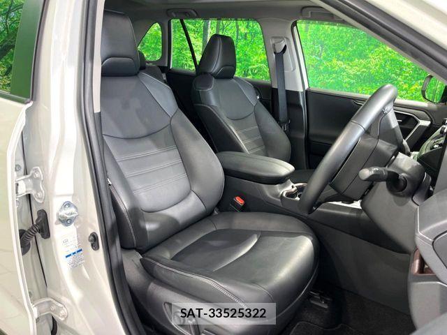 Toyota RAV4 2021-06 7224118-9