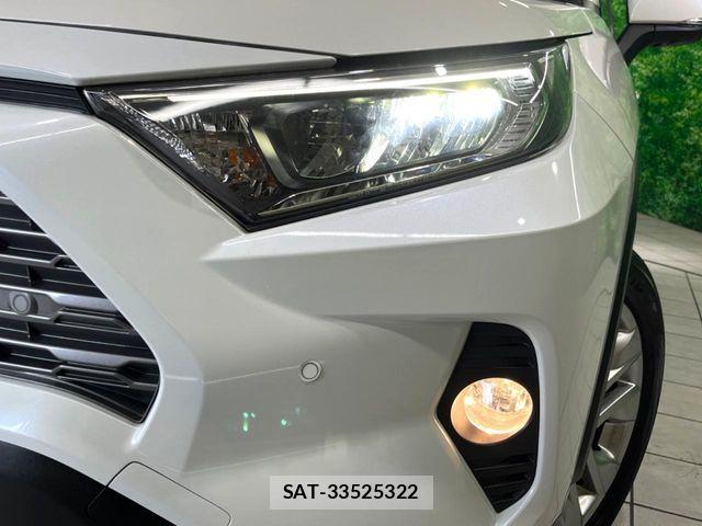 Toyota RAV4 2021-06 7224118-13