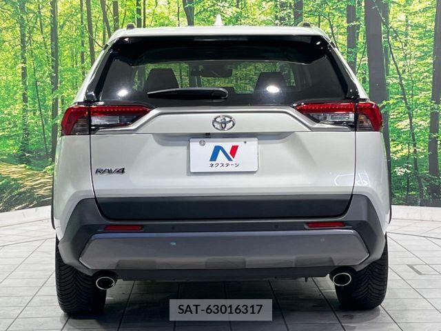 Toyota RAV4 2020-08 7224097-14