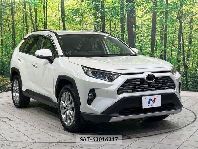 Toyota RAV4 2020-08 7224097-15