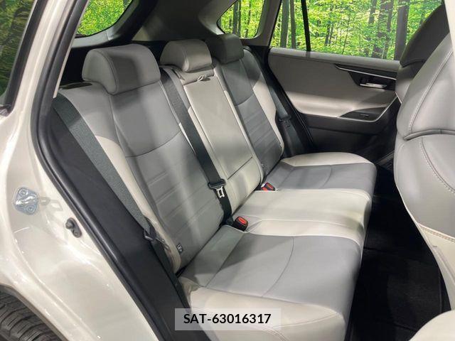 Toyota RAV4 2020-08 7224097-8