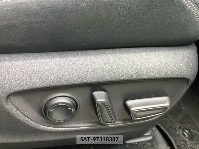 Toyota RAV4 2021-03 7224116-24