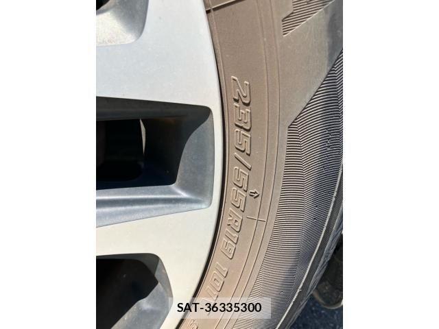 Toyota RAV4 2019-07 7224076-9