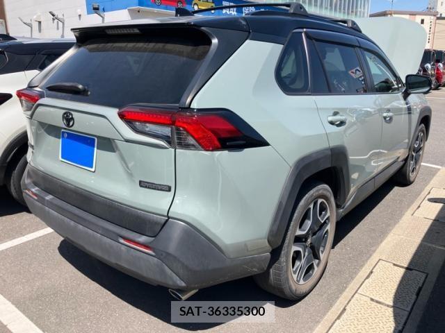Toyota RAV4 2019-07 7224076-2