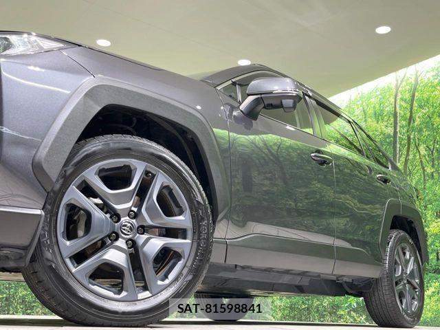 Toyota RAV4 2023-03 7218278-12