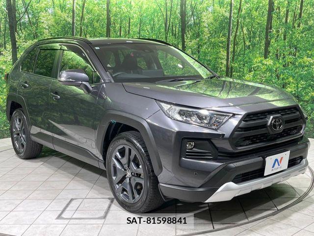 Toyota RAV4 2023-03 7218278-15