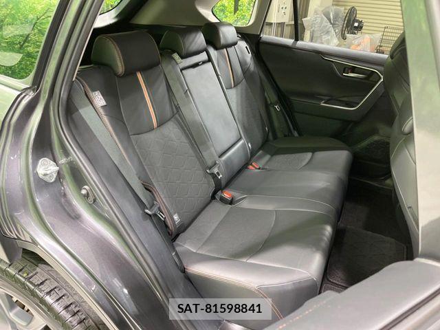 Toyota RAV4 2023-03 7218278-8