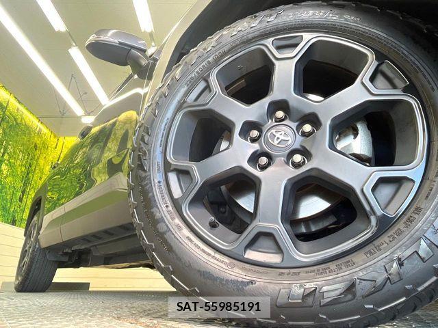 Toyota RAV4 2021-11 7216569-12