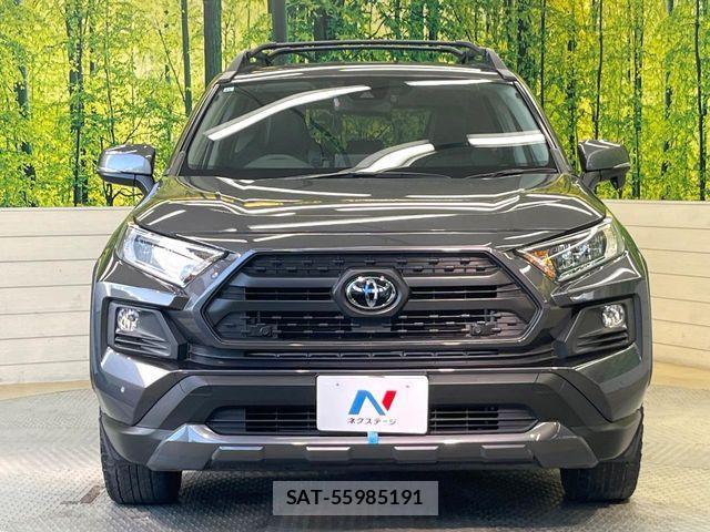 Toyota RAV4 2021-11 7216569-13