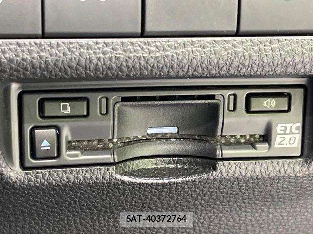 Toyota RAV4 2023-07 7224137-9