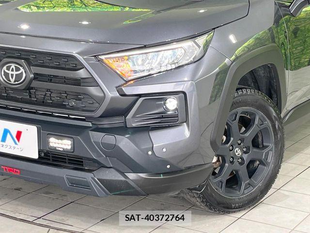 Toyota RAV4 2023-07 7224137-14