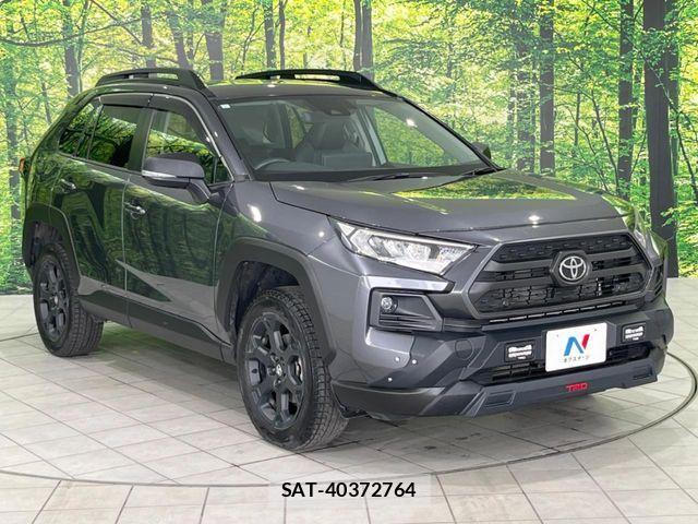 Toyota RAV4 2023-07 7224137-18