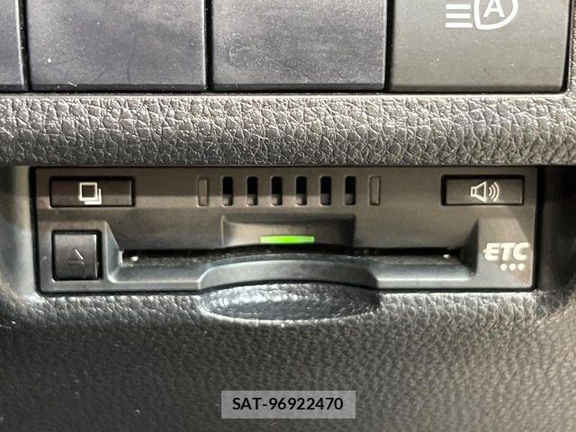 Toyota RAV4 2021-04 7252095-8
