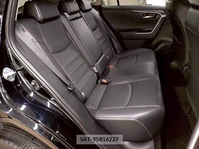 Toyota RAV4 2023-01 7252081-9