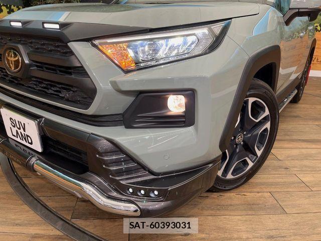 Toyota RAV4 2021-02 7252085-12